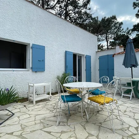 4 Pieces A La Palmyre, Proche Mer Et Commerces, Patio, Barbecue, Animaux Admis, Parking Inclus - Fr-1-705-40 * Les Mathes